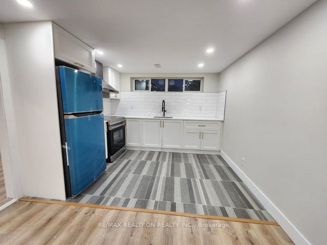 72 Beland Avenue N Bsmt, Hamilton