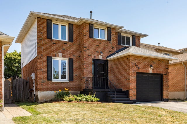 128 Brian Boulevard, Hamilton
