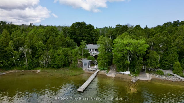 340 Barney's Boulevard, Northern Bruce Peninsula