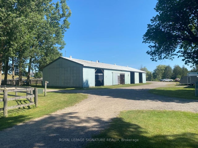 9077 Wellington Road No. 22, Erin