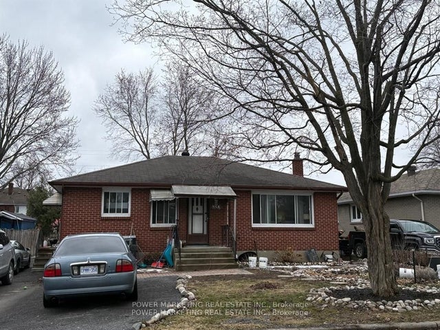 320 Fullerton Avenue, Overbrook - Castleheights and Area