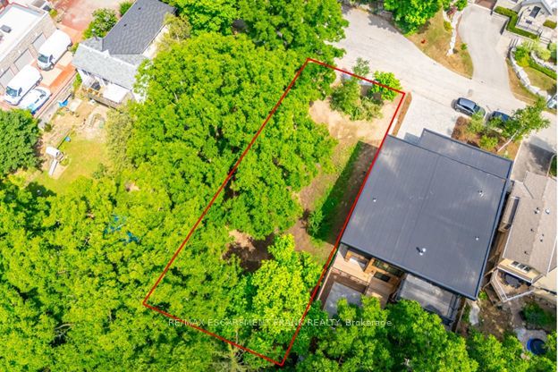 98 Alma Street, Hamilton