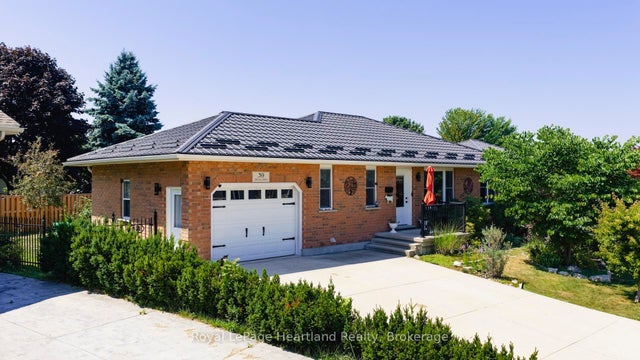 39 Balvina Drive W, Goderich