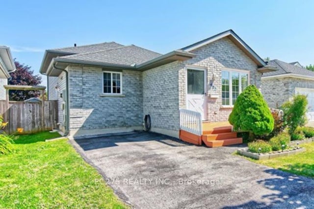 402 Chestnut Street, St. Thomas