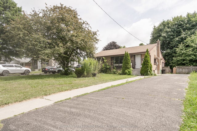 348 Winnipeg Boulevard, London East