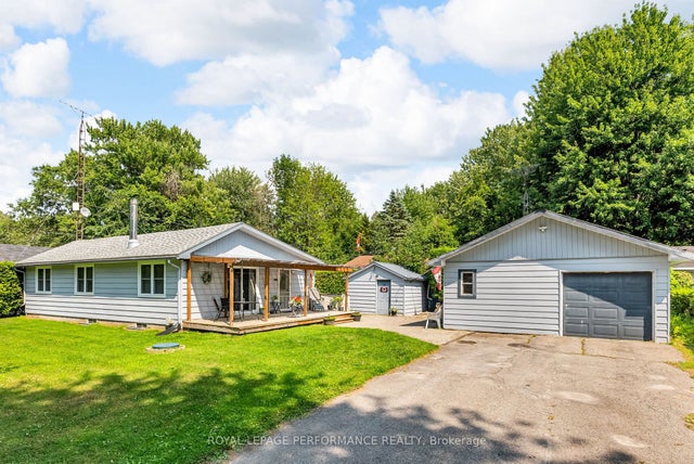 21052 Birch Avenue, South Glengarry