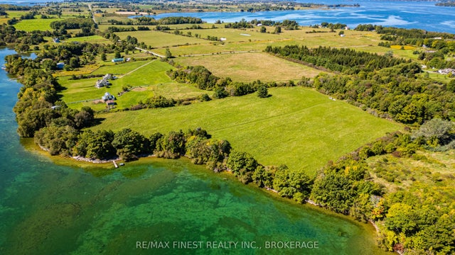 Wyona Lane, Frontenac Islands