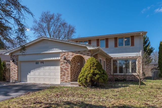 814 Grenfell Drive, London North