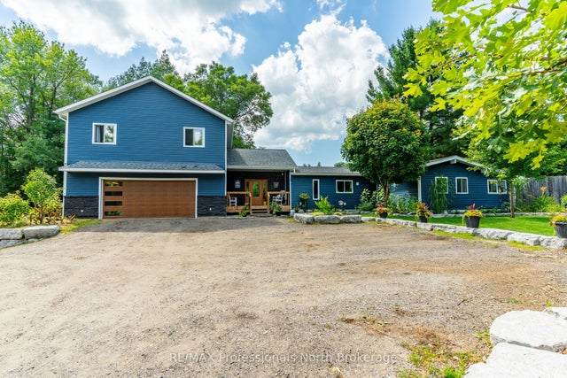 1030 All Seasons Court, Algonquin Highlands