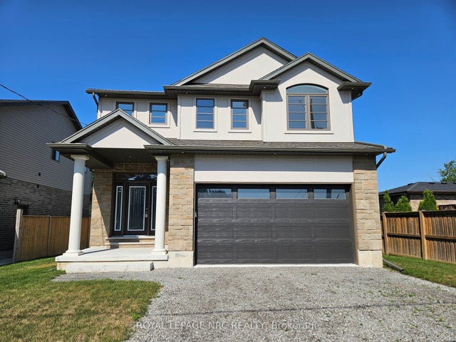 4705 Lee Avenue, Niagara Falls