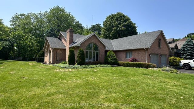 212 Timber Drive, London South