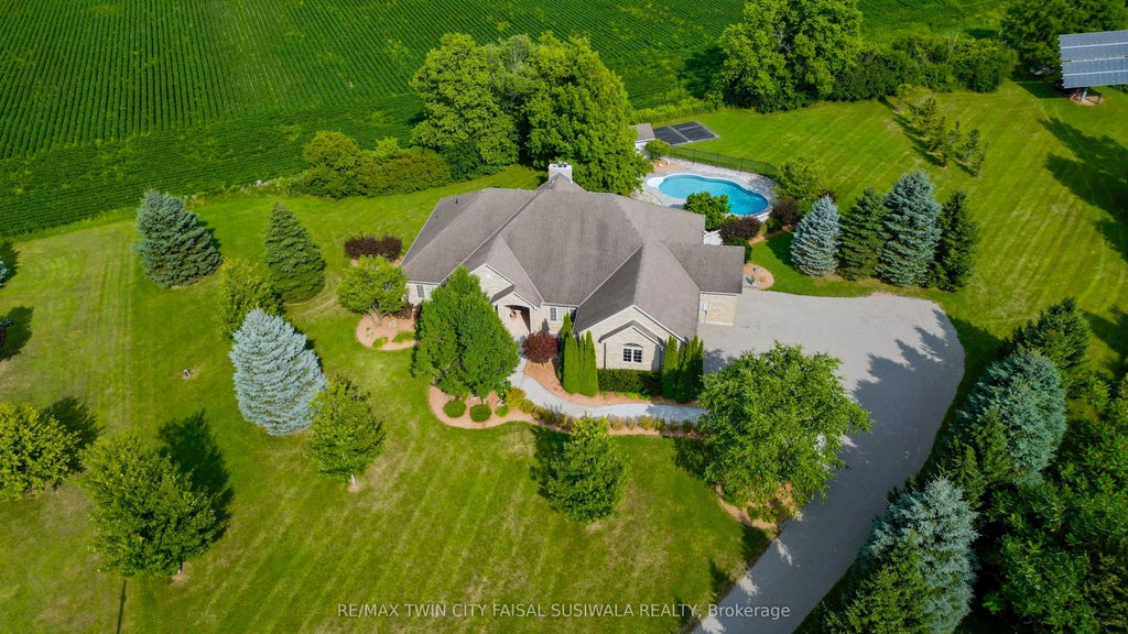 10 Eagle Ridge Court, Brant