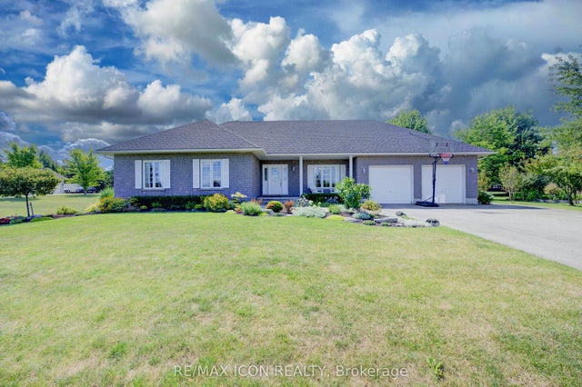 17 Minto Pines Road, Minto