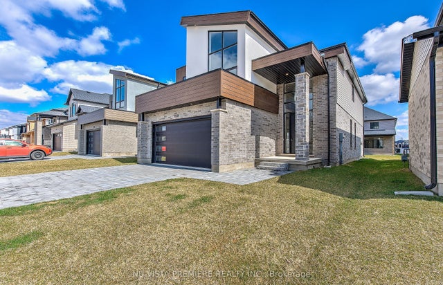 2318 Wickerson Road, London South
