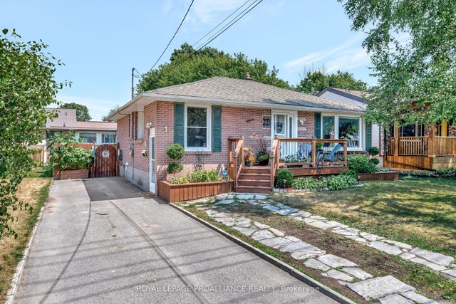235 Farley Avenue, Belleville
