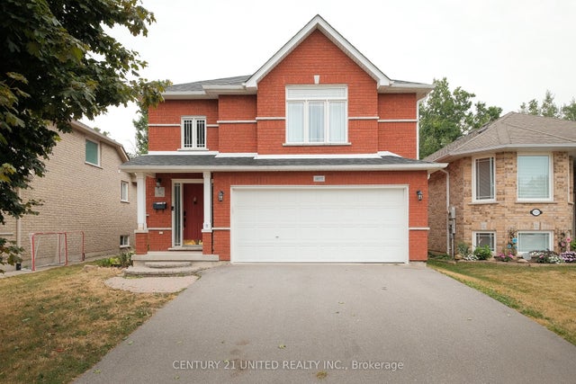 1855 Giles Avenue, Peterborough West