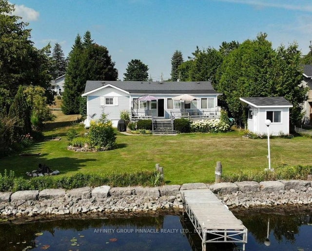 11 Lakeview Crescent, Kawartha Lakes