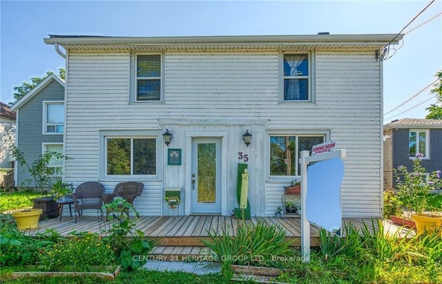 35 Canal Bank Road, Port Colborne