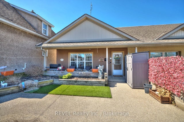 19 Knoll Street, Port Colborne