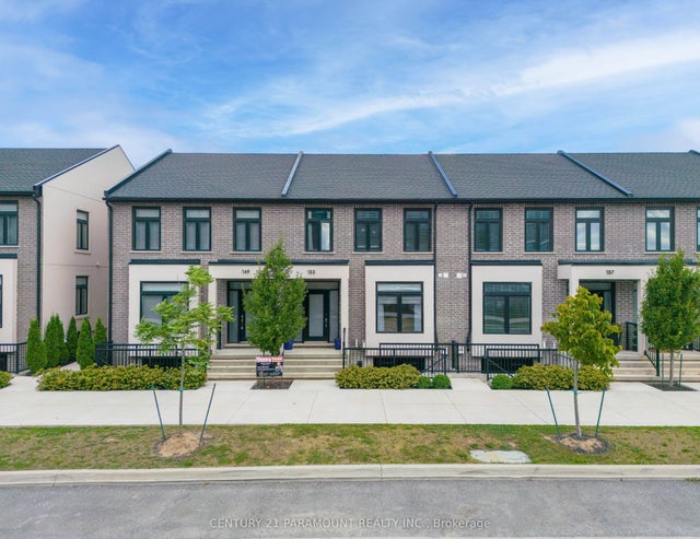 153 Summersides Boulevard, Pelham