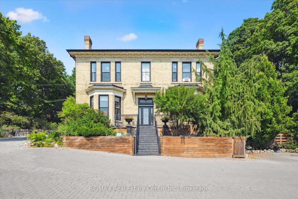 83 King Street, Guelph