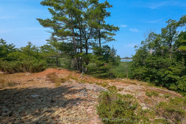 180 Prisque Road, Georgian Bay