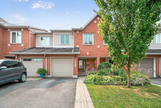 6212 Arbourwood Drive, Orleans - Convent Glen and Area