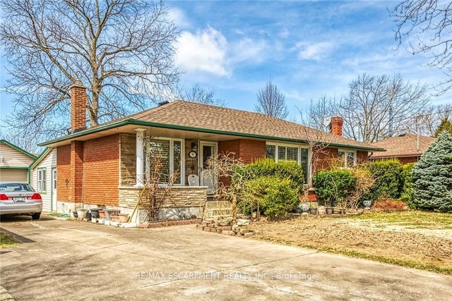 9 Gavin Drive, St. Catharines
