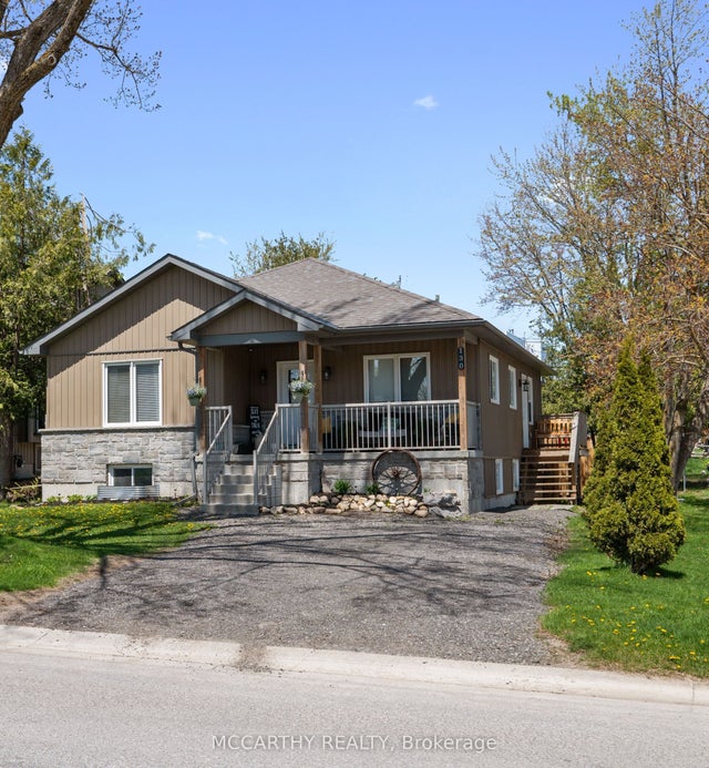 130 Wellington Street N, Shelburne