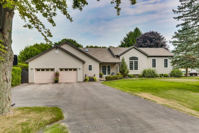 16916 Evelyn Drive, Thames Centre