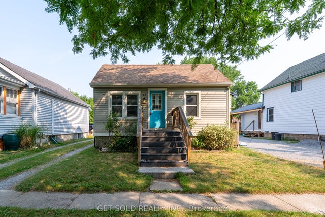 37 Maplecrest Avenue, St. Catharines