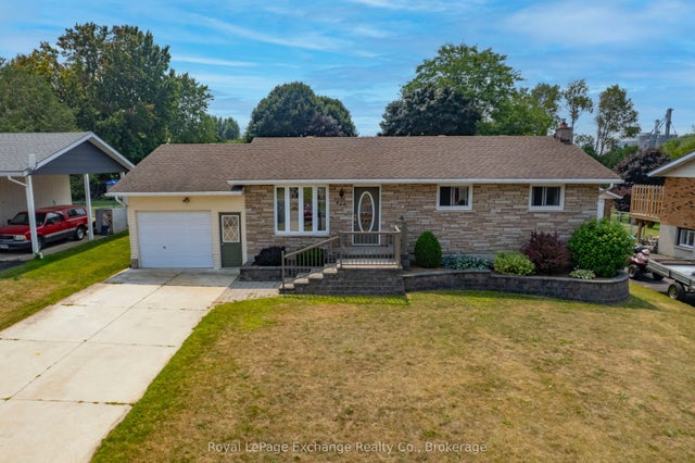 426 Elgin Street, Huron-Kinloss