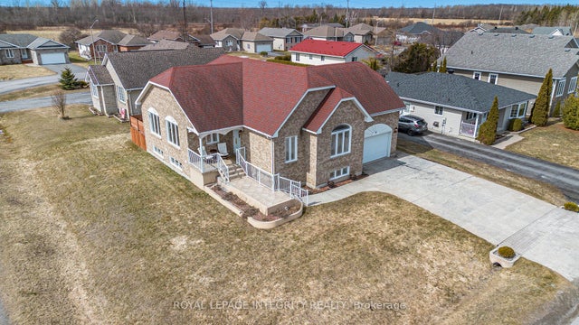 55 Rowan Drive, South Dundas