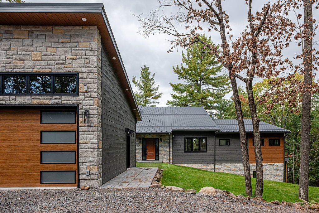 735 Fire Route 93 N/a, Havelock-Belmont-Methuen