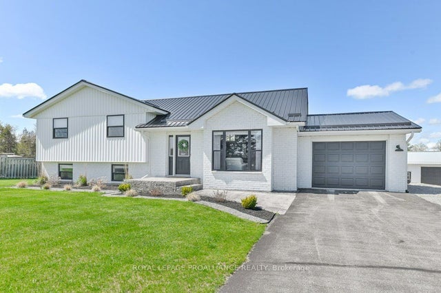 1640 Carman Road, Quinte West