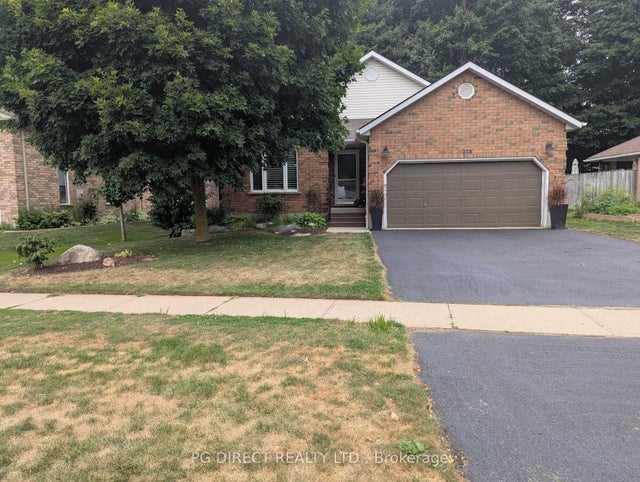 225 Eby Crescent, Wilmot