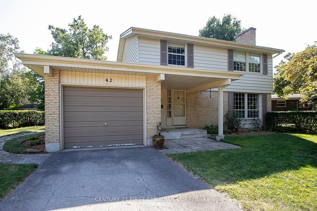 42 Naomee Crescent, London North