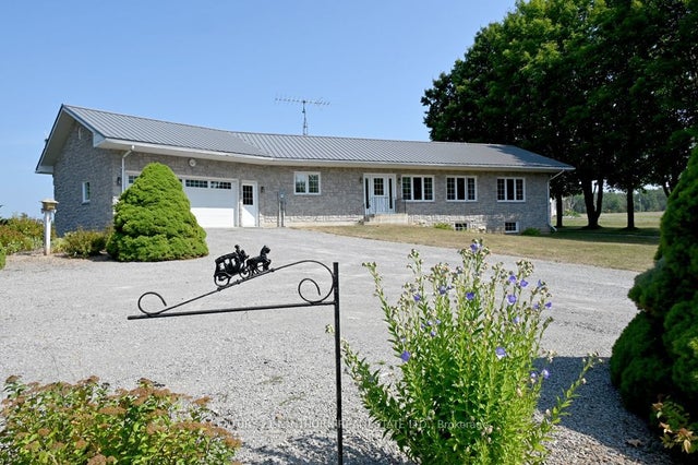 539 Shannon Road, Prince Edward County
