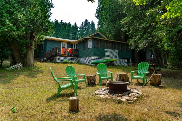 47 Blossom Lane, Prince Edward County