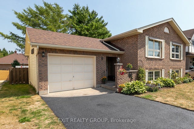 5 Farley Crescent, Quinte West