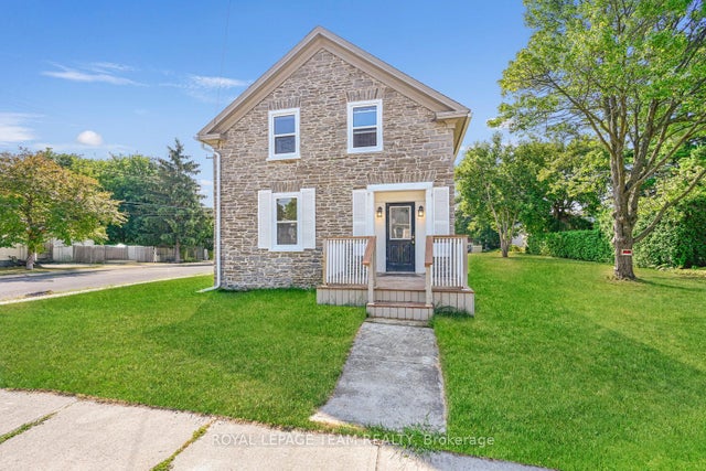 297 Park Street E, Prescott