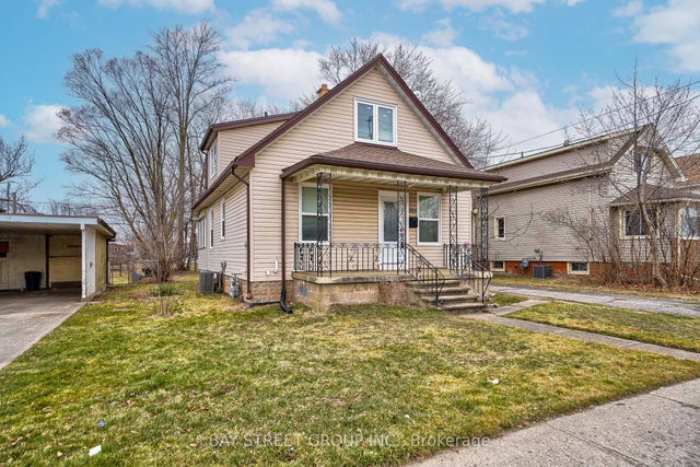 5241 Kitchener Street, Niagara Falls
