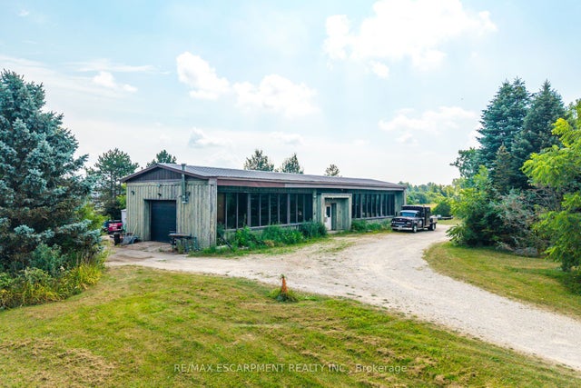 1090 Brock Road, Hamilton