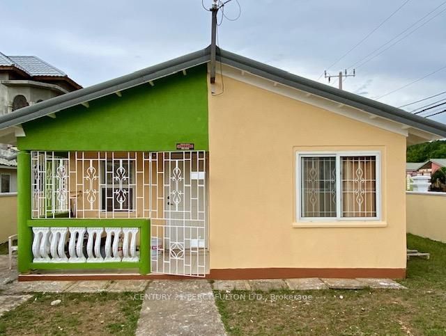 2 Moltan Close E, Jamaica