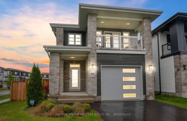 11 Walden Pond Drive, Loyalist