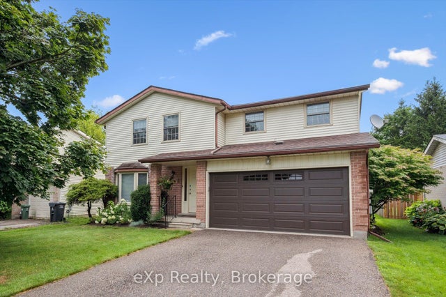8 Aspen Valley Crescent, Guelph