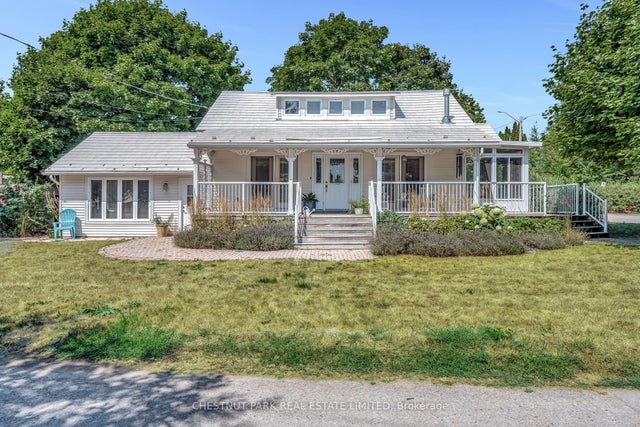 26 East Street, Prince Edward County
