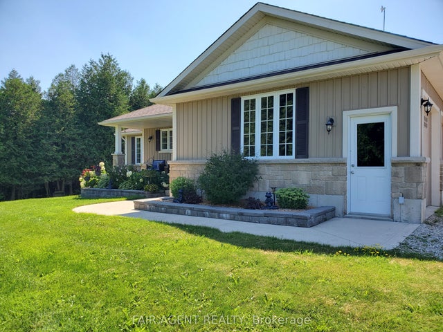 113 Scotts Hill Road, West Grey