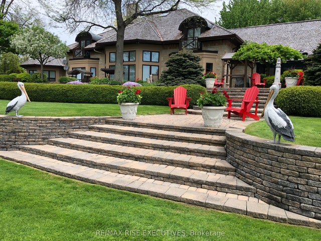 16024 Lakeside Drive, South Stormont