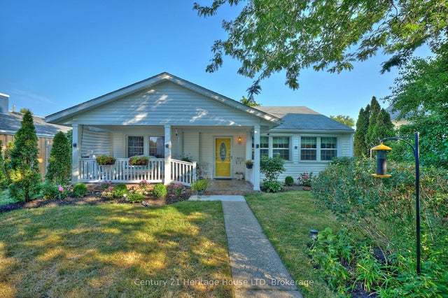 662 Lakeshore Road W, Fort Erie